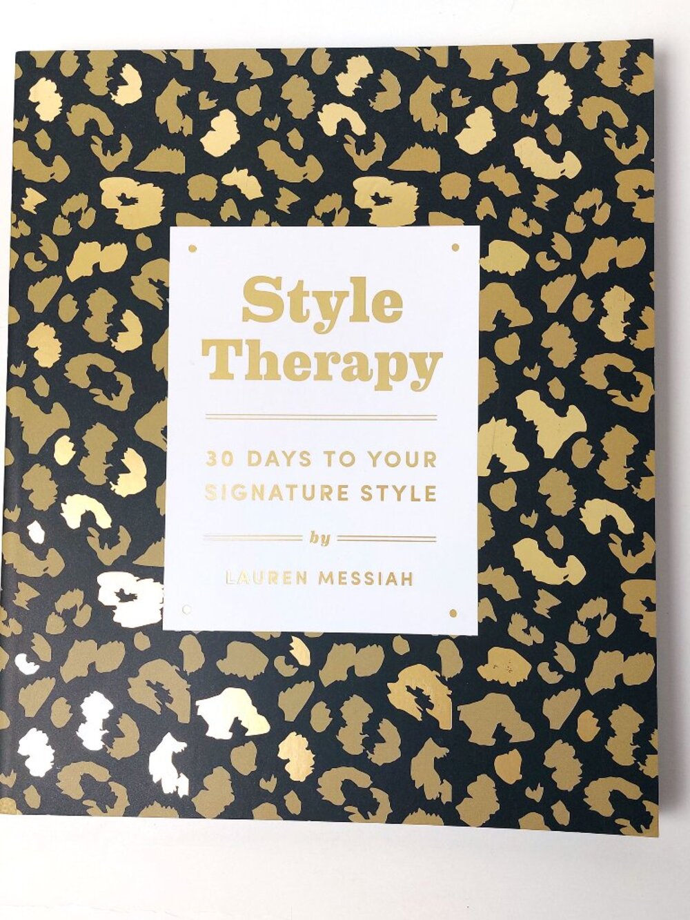 Style Therapy: 30 Days to Your Signature Style Fashion Book Workbook Guide